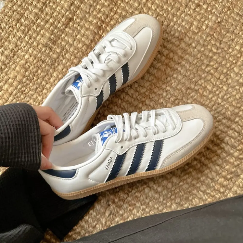 Alternative view of Giày Adidas Samba OG White Night Indigo Gum IF3814