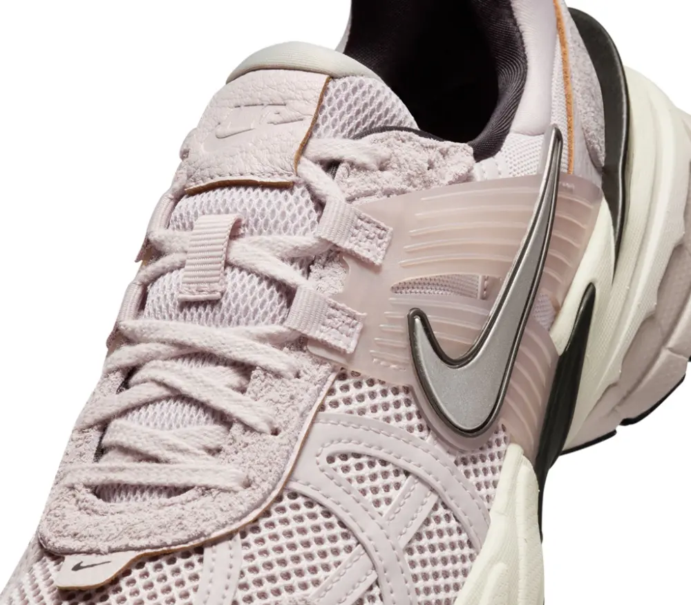 Giày Nike V2K Run 'Platinum Violet' FN6703-001 - Ảnh 4