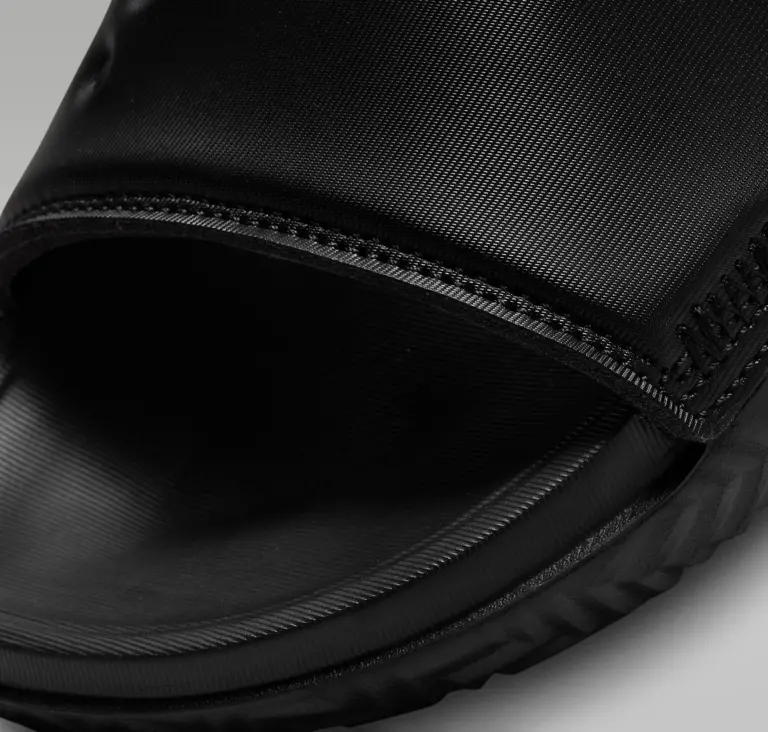 Alternative view of Dép Nike Jordan Play ‘Black’ DC9835-005