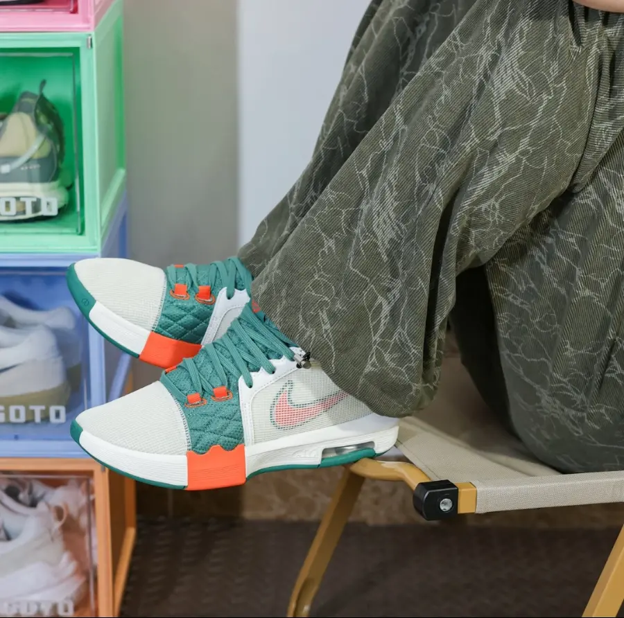 Alternative view of Giày Nike LeBron Witness 8 ‘Cannon’ FB2239-101