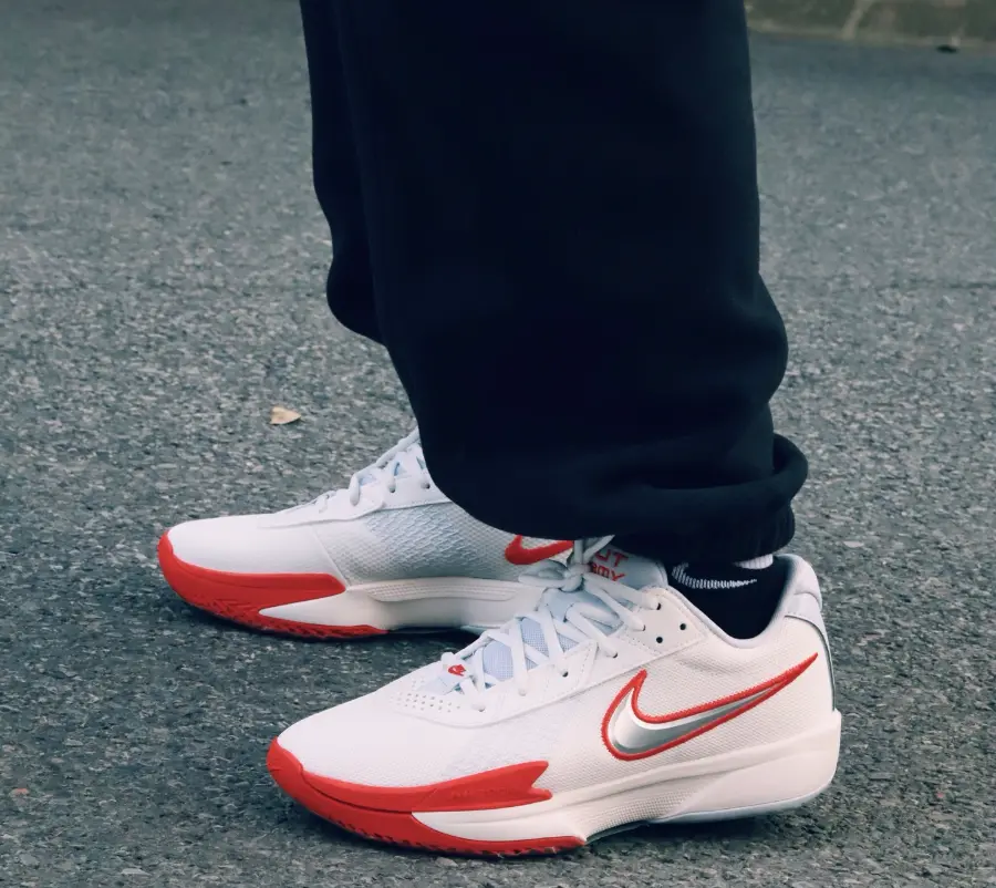 Alternative view of Giày Nike Air Zoom GT Cut Academy ‘White Red’ FB2599-101