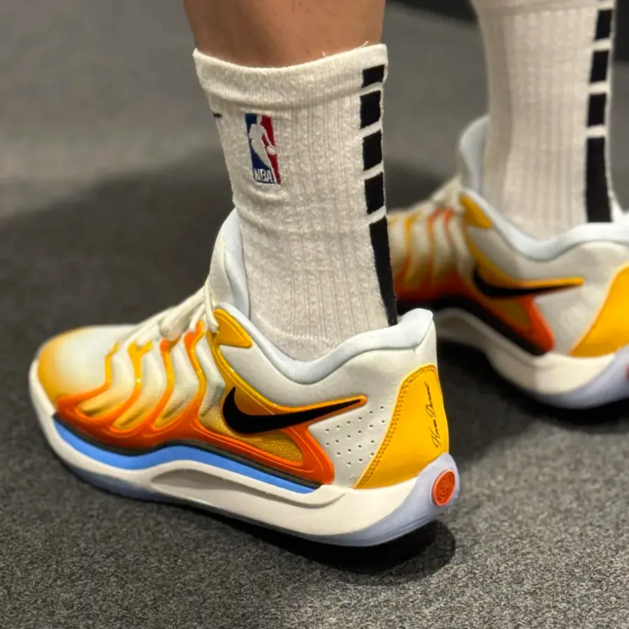 Giày Nike KD 17 ‘Sunrise’ FJ9488-700 - Ảnh 3