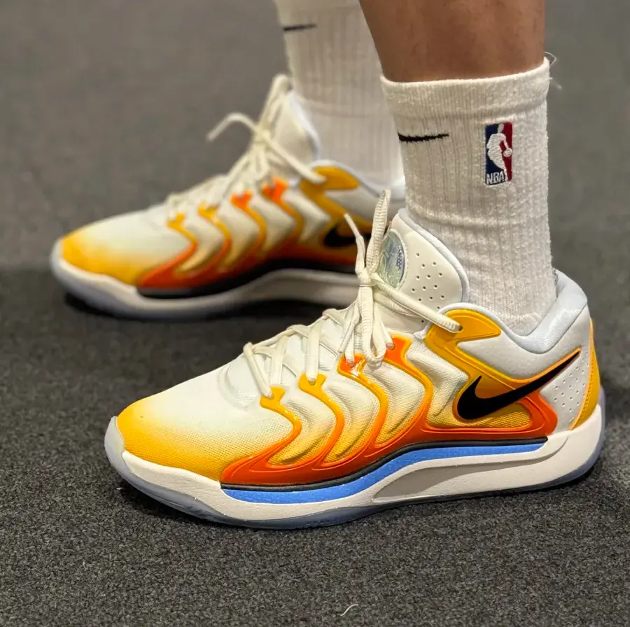 Giày Nike KD 17 ‘Sunrise’ FJ9488-700 - Ảnh 4