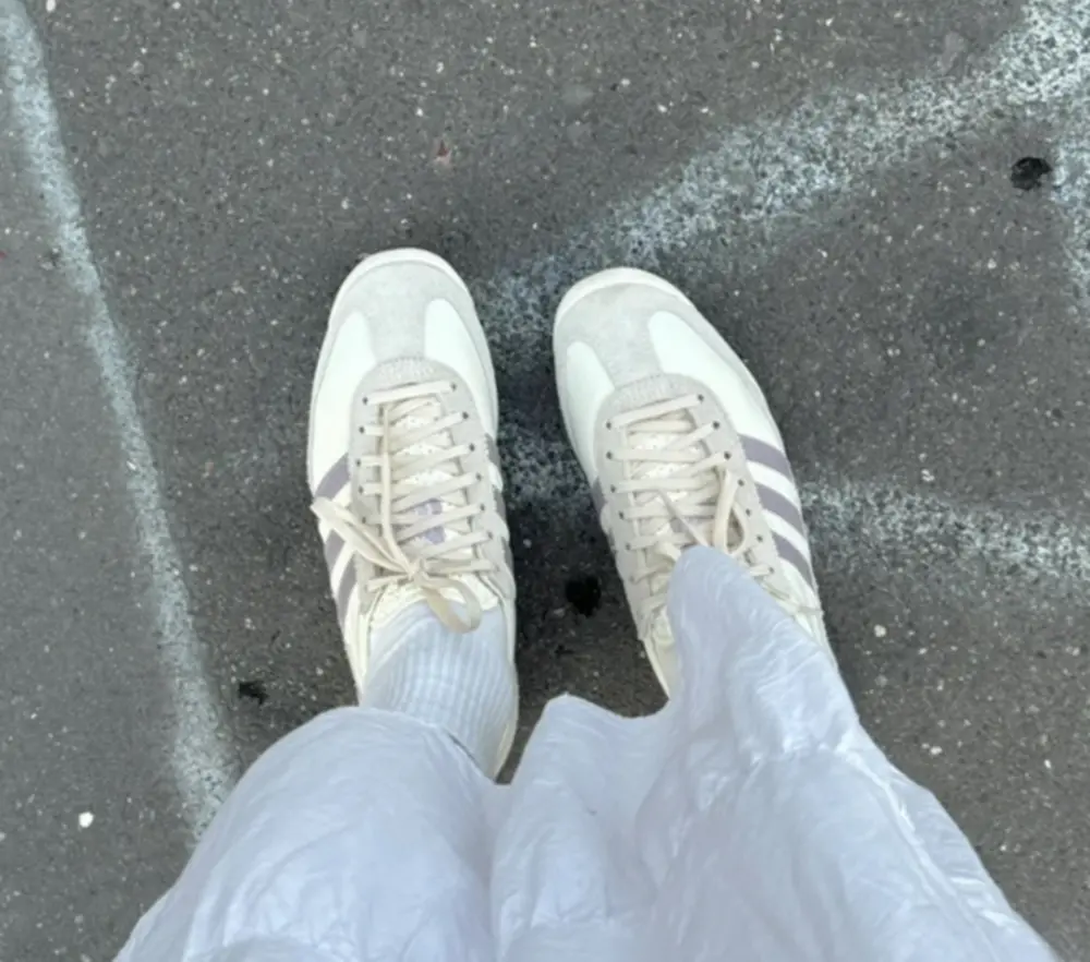 Alternative view of Giày Adidas SL72 ‘Off White Almost Pink’ IE3428