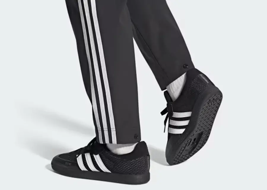 Alternative view of Giày Adidas Velosamba COLD.RDY ‘Black White’ HQ9037