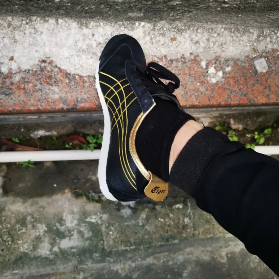 Giày Asics Mexico 66 ‘Black Rich Gold’ 1183A349-001 - Ảnh 4