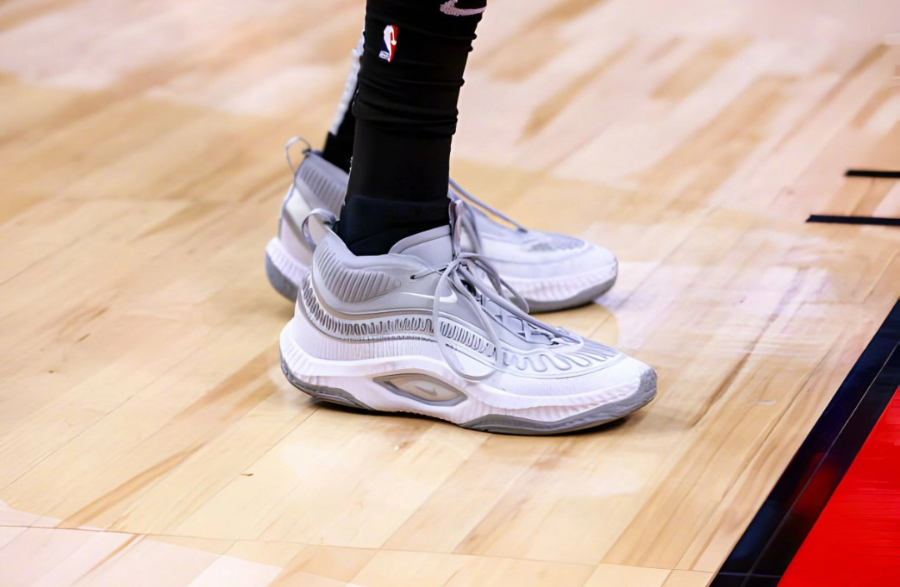 Giày Nike Cosmic Unity 3 TB ‘Wolf Grey’ DZ2906-001 - Ảnh 2