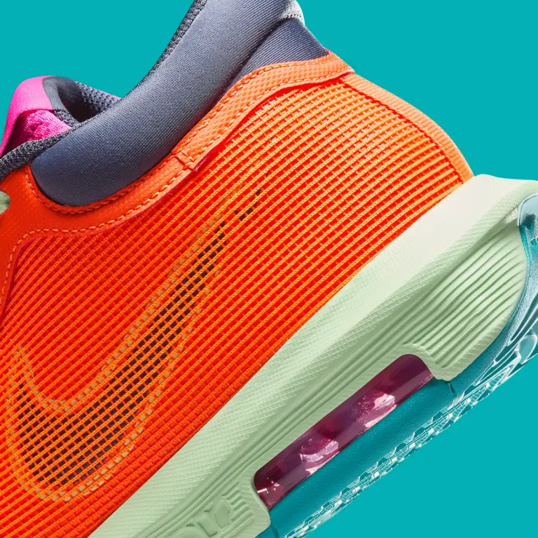 Alternative view of Giày Nike LeBron Witness 8 ‘Orange Laser Fuchsia’ FB2239-800