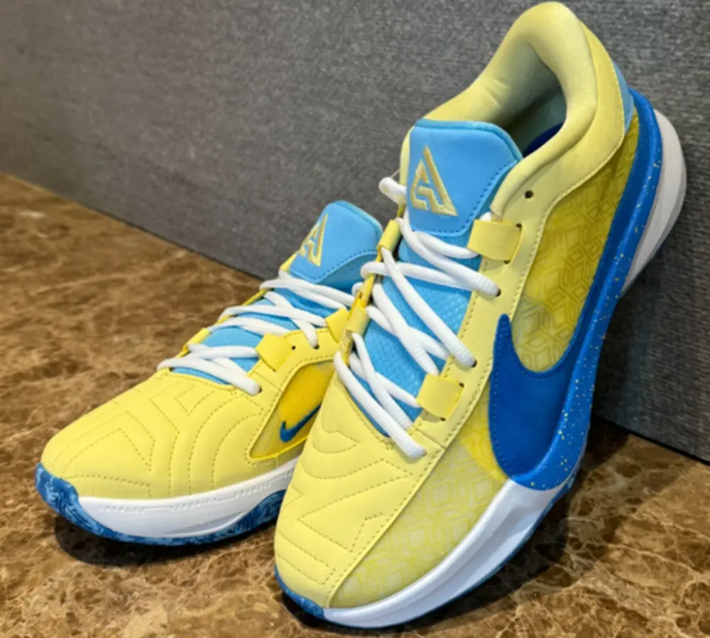 Alternative view of Giày Nike Zoom Freak 5 GS ‘Canary Yellow’ DZ4486-400