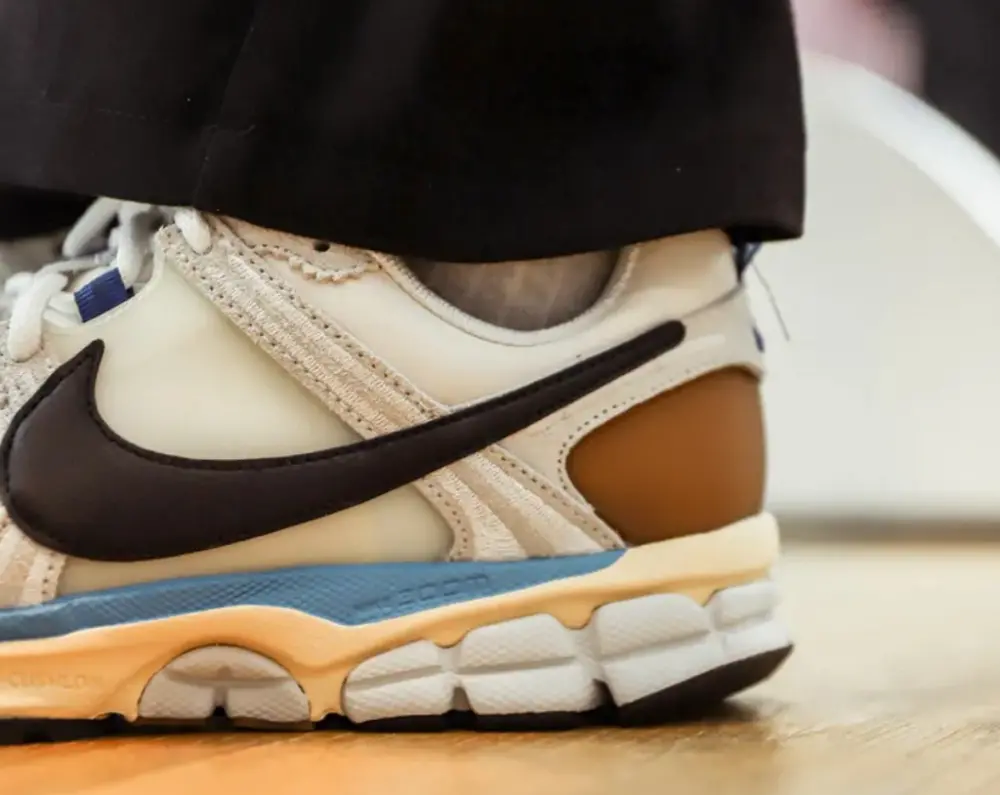 Giày Nike Zoom Vomero 5 Designed by Japan HF4524-111 - Ảnh 6
