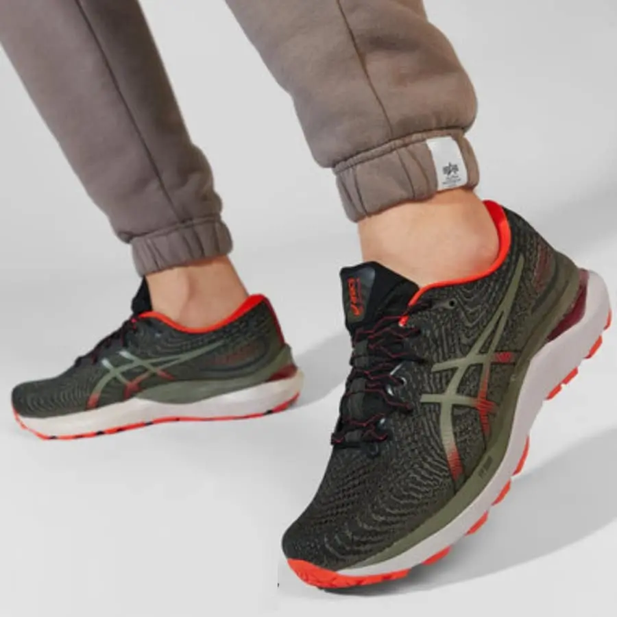 Alternative view of Giày Asics Gel-Cumulus 24 Tr 'Black Red' 1011B572-300