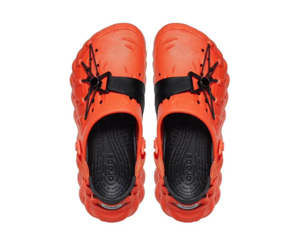 Alternative view of Dép Crocs Echo Reflective Laces 'Rouge' 210004-84J