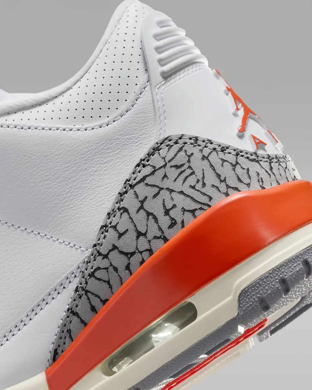 Alternative view of Giày Nike Air Jordan 3 Retro 'Cosmic Clay' CK9246-121