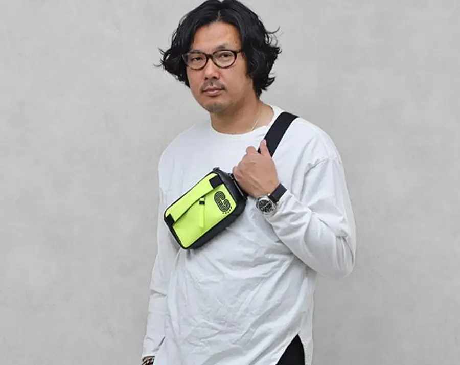 Alternative view of Túi Coach Edgebelt Cross-body Bag 'Yellow' C5436-QBDNH