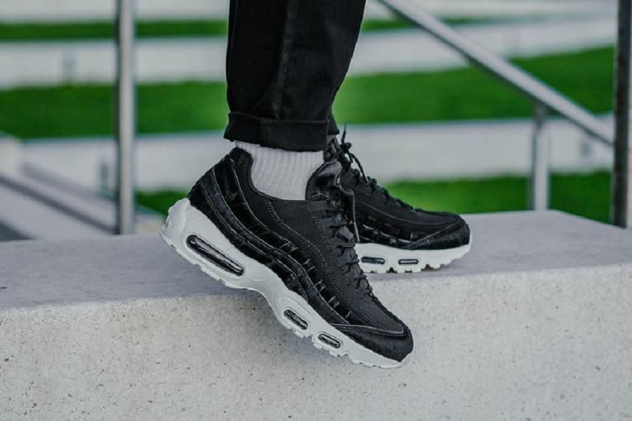 Giày Nike Air Max 95 Premium ‘Overbranded’ 538416-020 - Ảnh 3