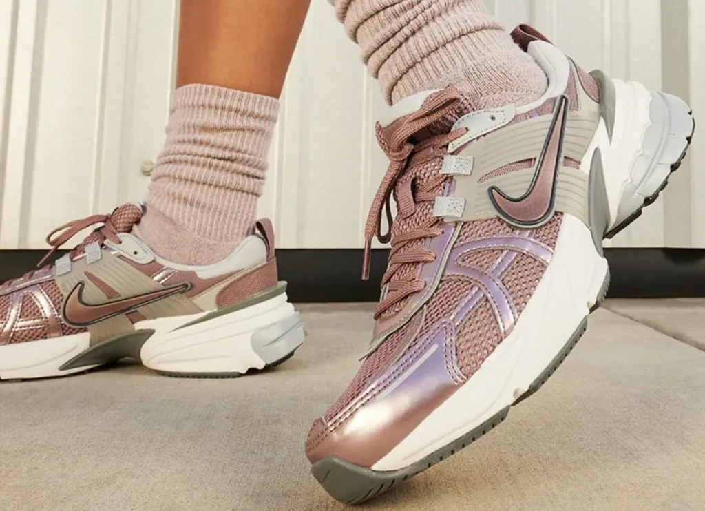 Giày Nike V2K Run 'Smokey Mauve' FD0736-200 - Ảnh 3