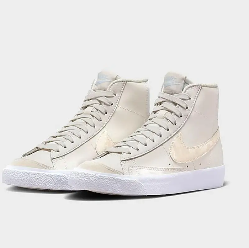 Alternative view of Giày Nike Blazer Mid 77 GS 'Phantom Pale Ivory' DA4086-009