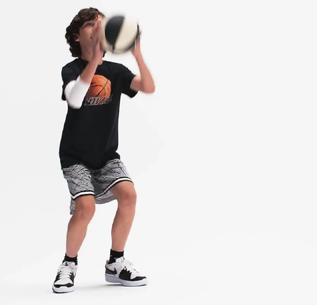 Giày Nike Ja 1 Big Kids 'Black White' DX2294-102 - Ảnh 3