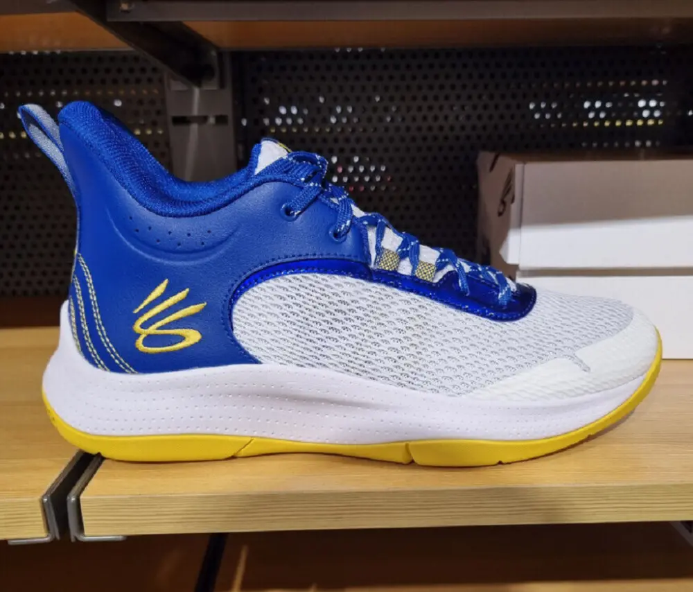 Alternative view of Giày Under Armour Curry 3Z6 ‘Warriors Home’ 3025090-103