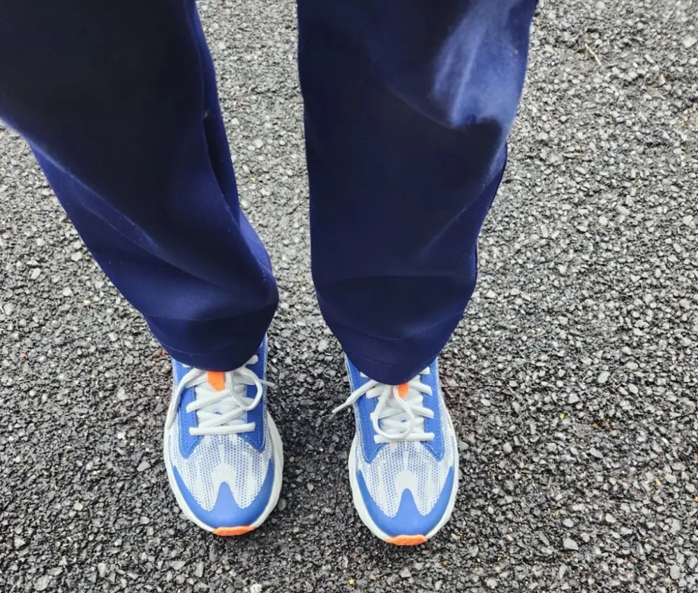 Alternative view of Giày Under Armour Charged Scramjet 4 GS 'Royal Halo Grey' 3024208-404