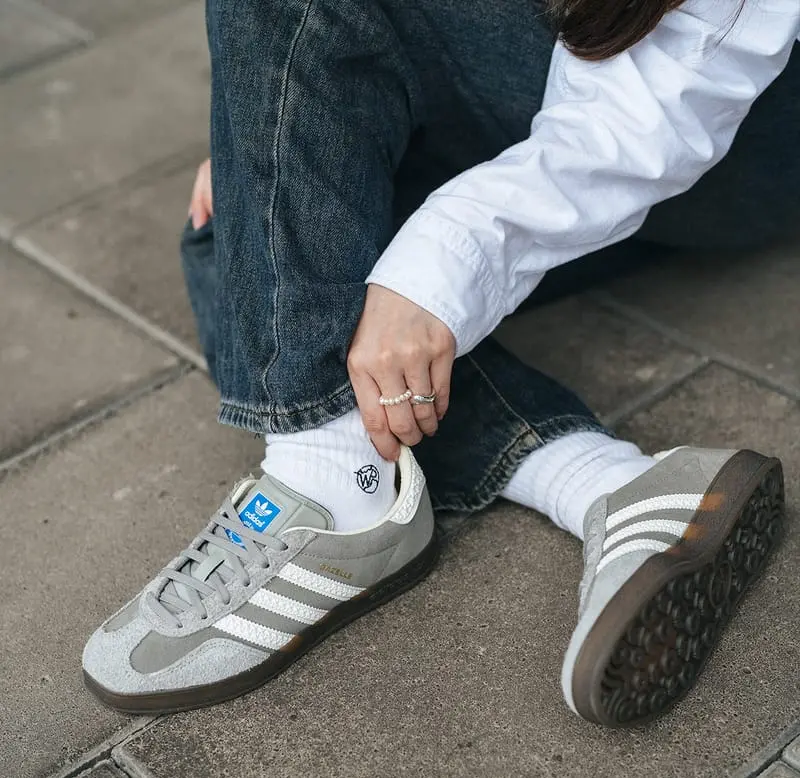 Alternative view of Giày Adidas Gazelle Indoor ‘Grey Wolf’ IF1807