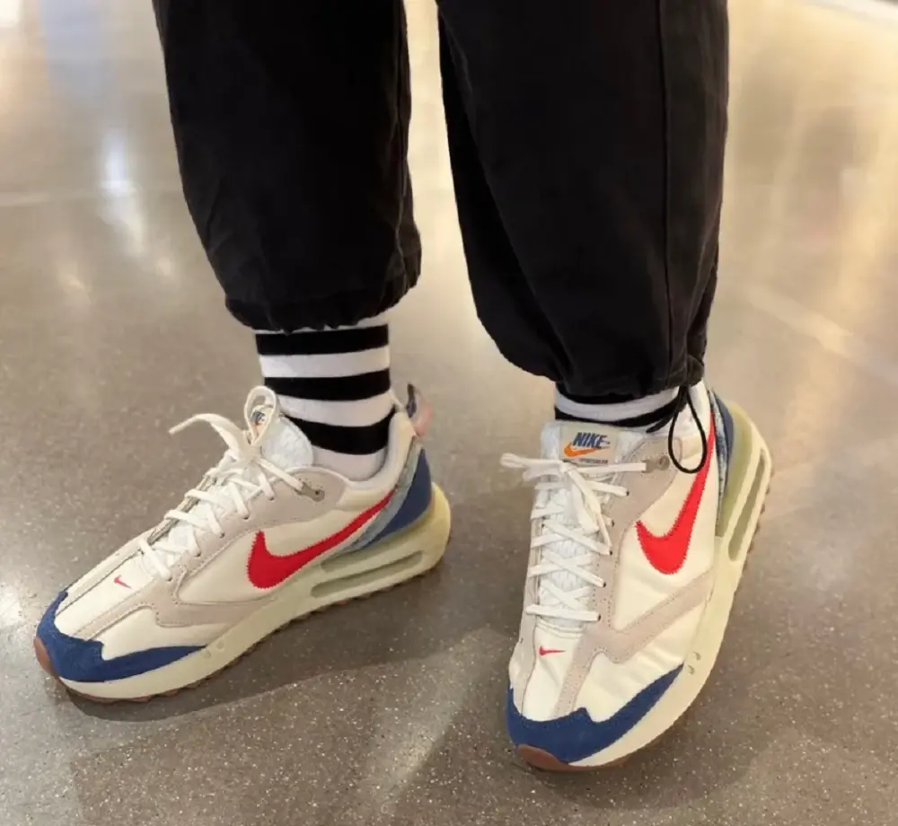 Giày Nike Air Max Dawn Coconut 'Milk Red Navy' DV1487-162 - Ảnh 8