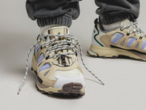 Alternative view of Giày Adidas Originals Superturf Adventure ‘Cream White’ HR1463