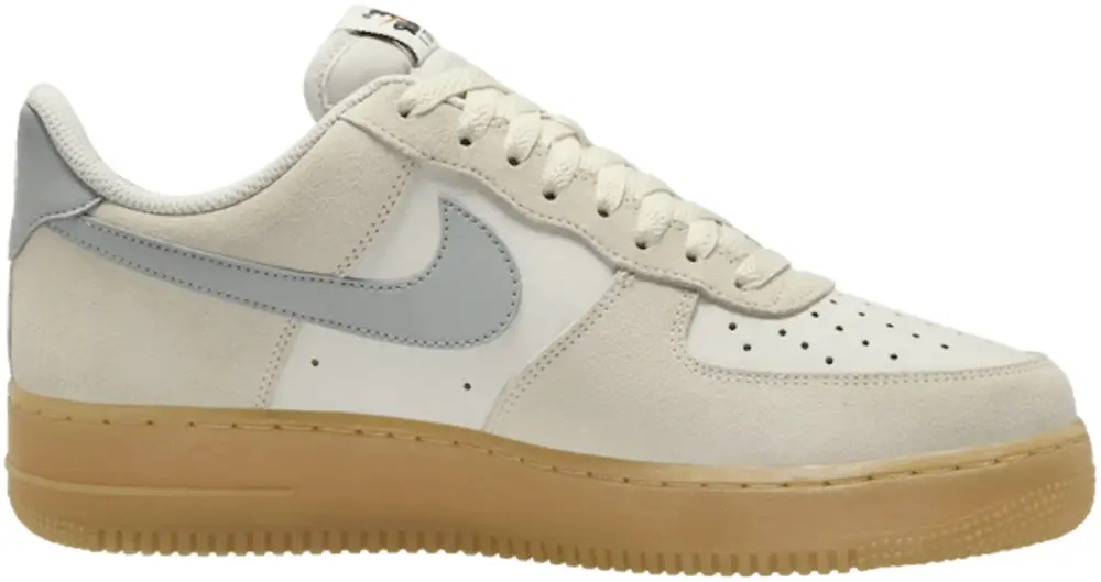 Giày Nike Air Force 1 '07 LV8 'Gum Yellow' FQ8714-002