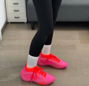 Alternative view of Giày Adidas Harden Vol. 8 ‘Flamingo Pink’ IE2698