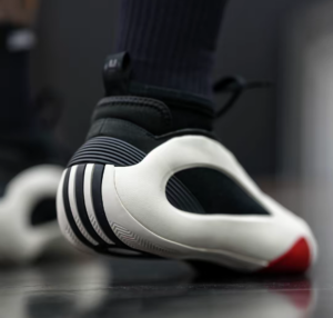 Alternative view of Giày Adidas Harden Vol. 8 ‘Pioneer’ IE2695