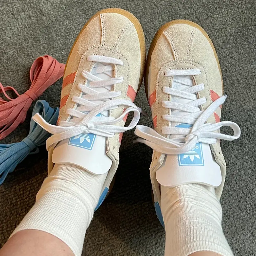 Alternative view of Giày Adidas Munchen 24 ‘White Clay Blue Burst’ IG6282