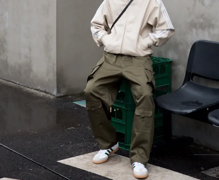Alternative view of Giày Adidas Samba OG ‘White Collegiate Green Gum’ IE3437