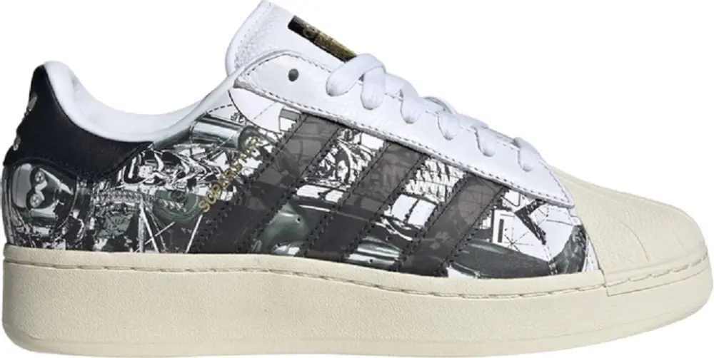 Giày Adidas Superstar x Star Wars XLG ‘R2-D2 and C-3PO’ IF9249