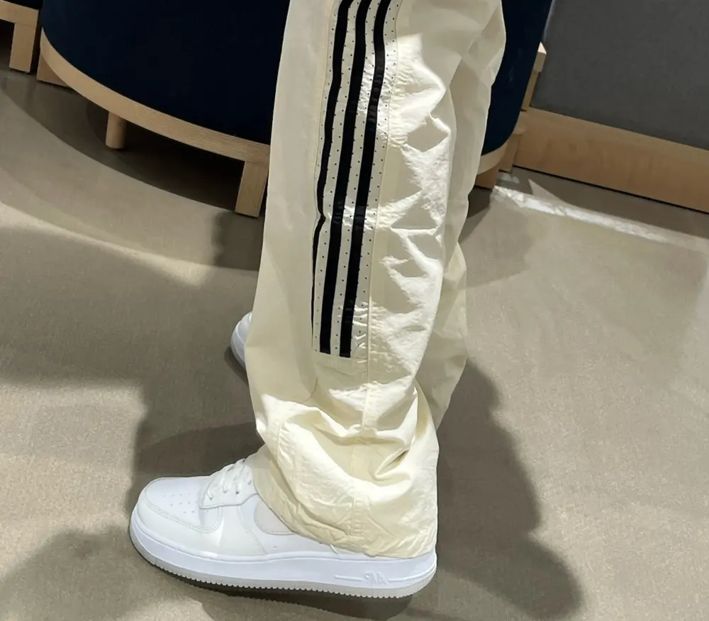 Giày Nike Air Force 1 ’07 LV8 ‘White Phantom’ FN5832-100 - Ảnh 6