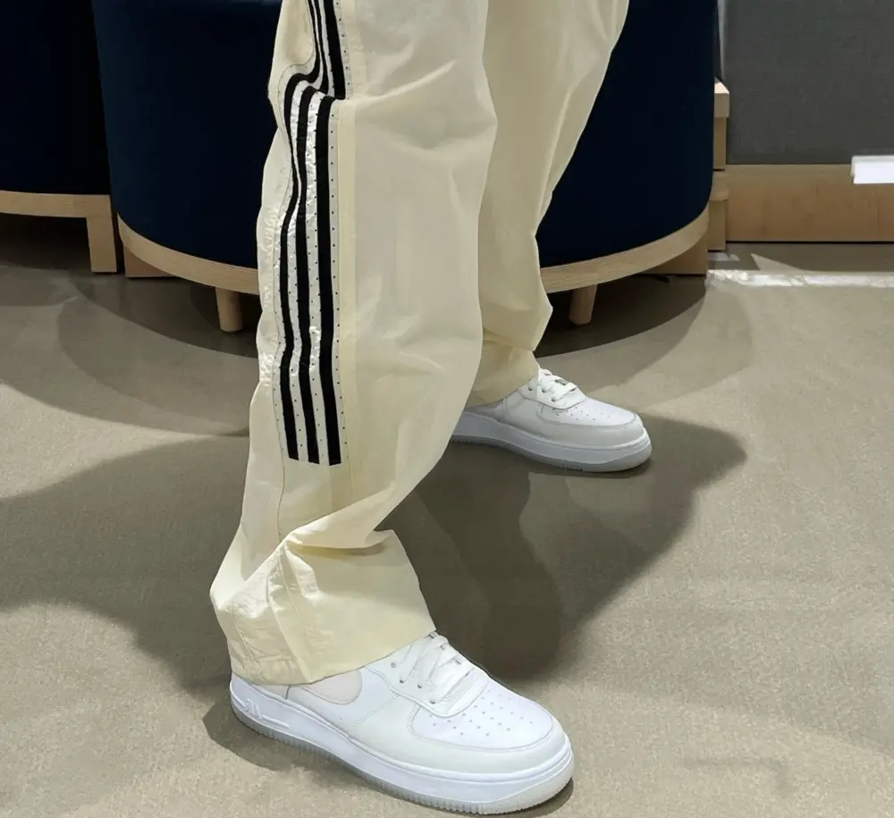 Giày Nike Air Force 1 ’07 LV8 ‘White Phantom’ FN5832-100 - Ảnh 7