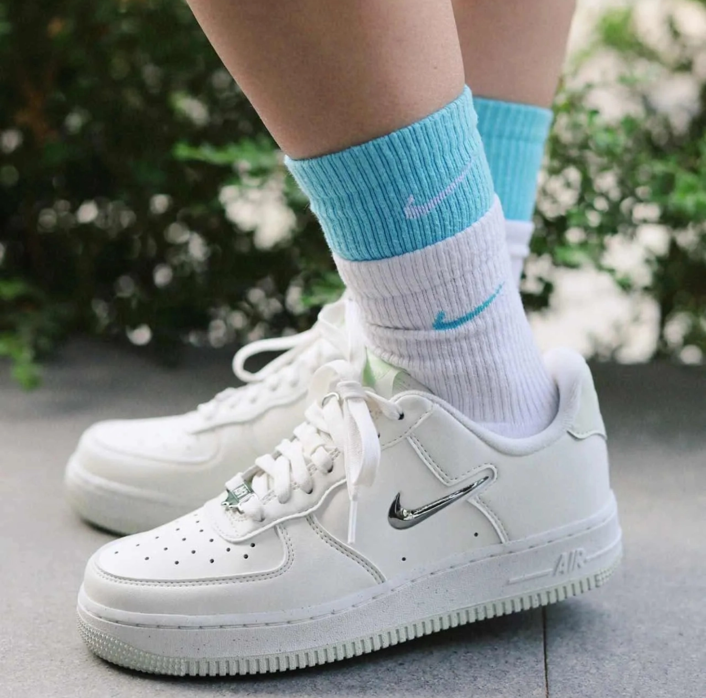 Giày Nike Air Force 1 ’07 SE ‘Liquid Metal’ FN8540-100 - Ảnh 6