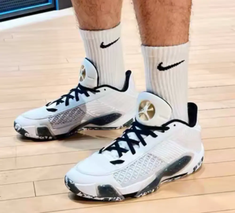 Alternative view of Giày Nike Air Jordan 38 Low 'White' FD2326-107