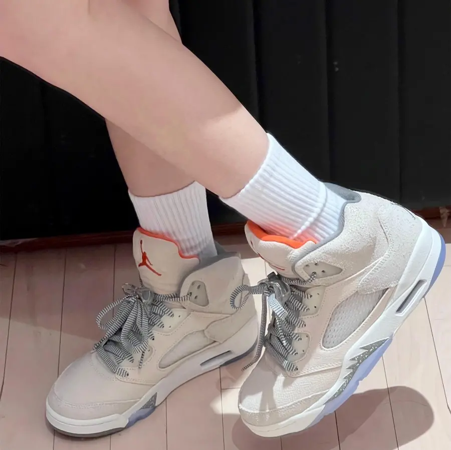 Giày Nike Air Jordan 5 Retro SE Craft GS ‘Light’ FD9220-180 - Ảnh 3