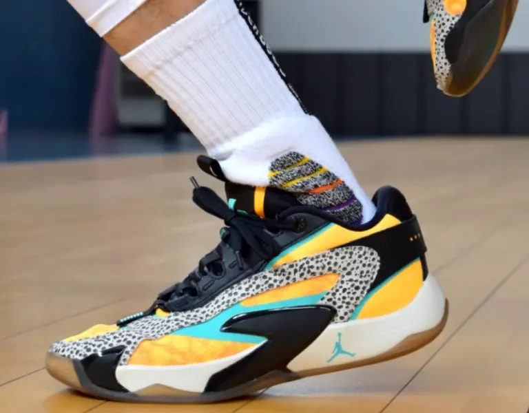 Alternative view of Giày Nike Air Jordan Luka 2 ‘The Pitch’ FQ9044-800
