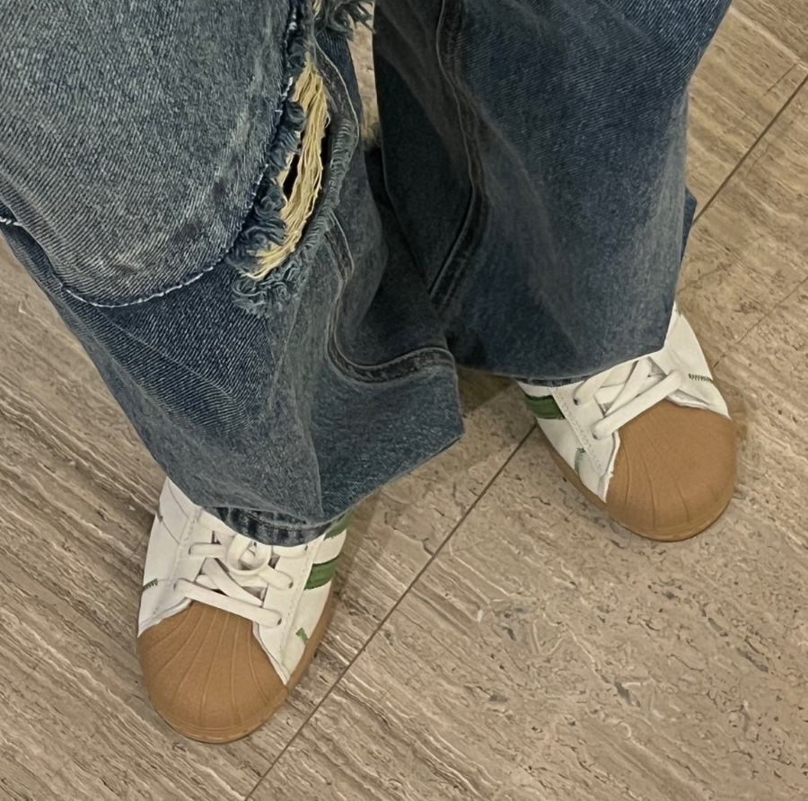 Giày Adidas Superstar x Melting Sadness ‘Karoro’ H06342 - Ảnh 3