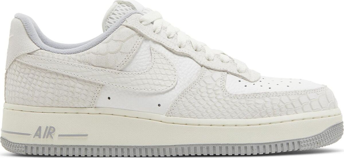 Giày Nike Air Force 1 ’07 ‘White Python’ DX2678-100