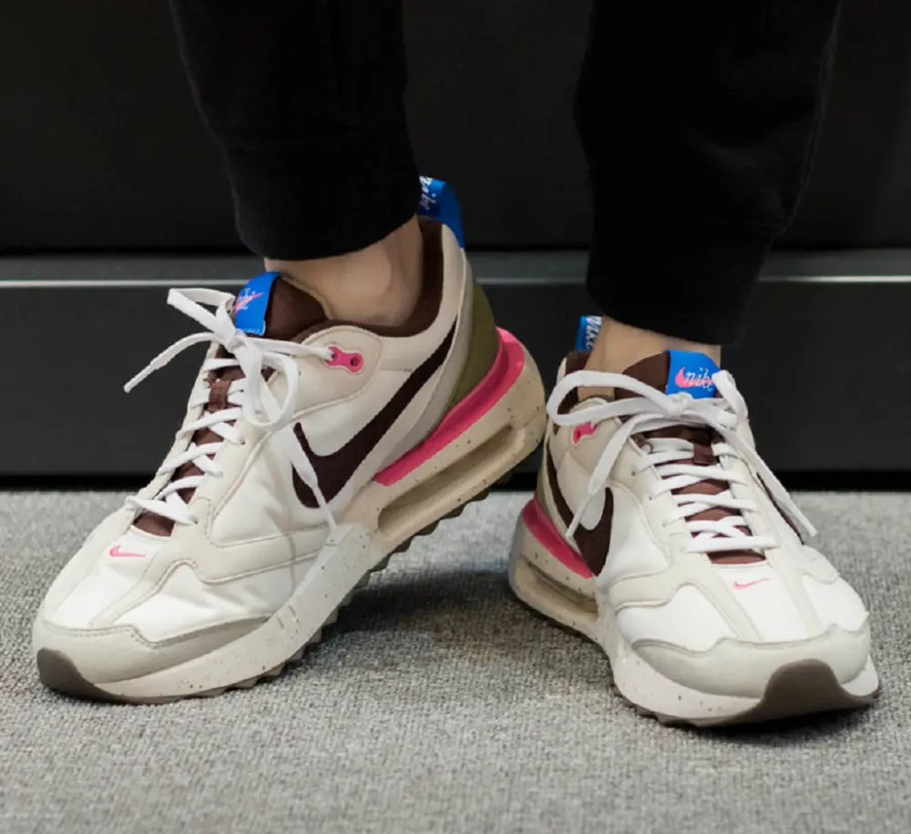 Alternative view of Giày Nike Air Max Dawn 'Phantom' FN3438‑020