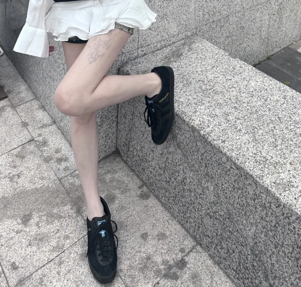 Giày Adidas Gazelle SPZL ‘Triple Black’ IG8939 - Ảnh 3
