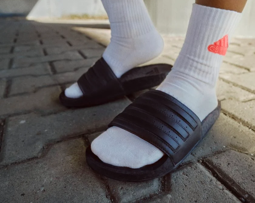 Dép Adidas Adilette Boost Carbon Core Black GX4285 - Ảnh 3