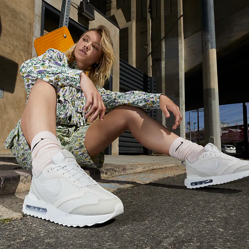 Giày Nike Air Max Dawn ‘Light Bone’ DM8261-001 - Ảnh 3