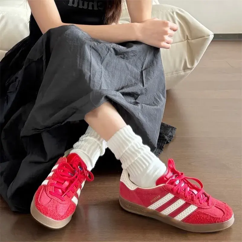 Alternative view of Giày Adidas Gazelle Indoor ‘Red White’ IF1808