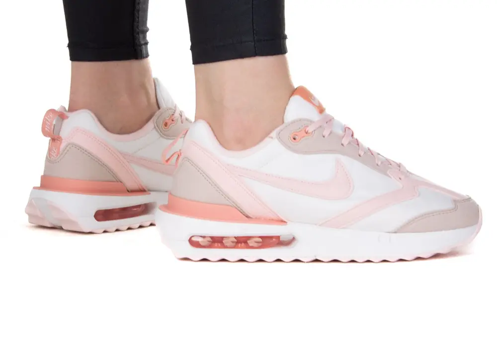 Alternative view of Giày Nike Air Max Dawn 'White Atmosphere Pink' DR7875-100