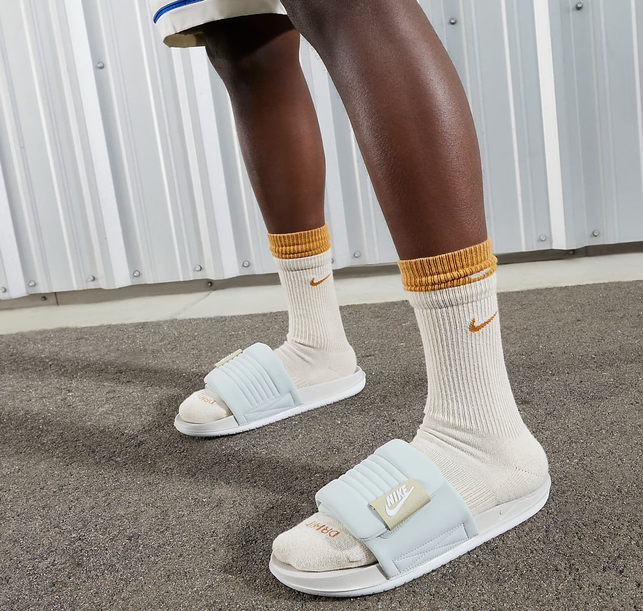 Dép Nike Offcourt Adjust Slide ‘Light Silver Sail’ DQ9624-003 - Ảnh 2