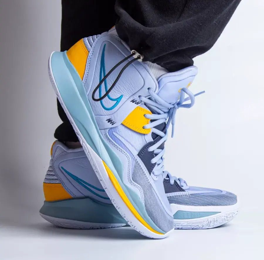 Alternative view of Giày Nike Kyrie Infinity “Future Past” DC9134-501