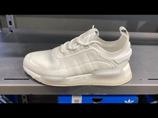 Giày Adidas NMD_V3 ‘Triple White’ GX9586 - Ảnh 4